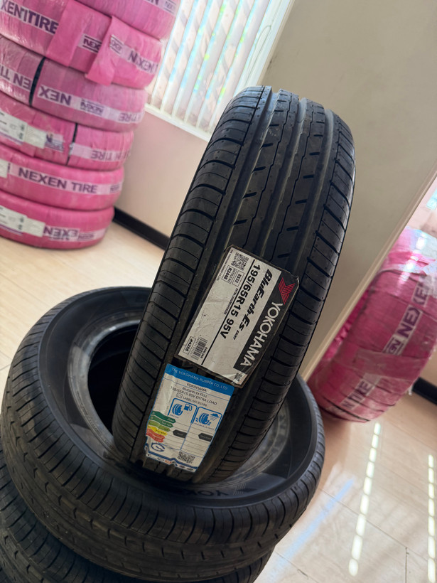 لاستیک یوکوهاما 195/65R15 95V XL مدل BluEarth-Es ES32